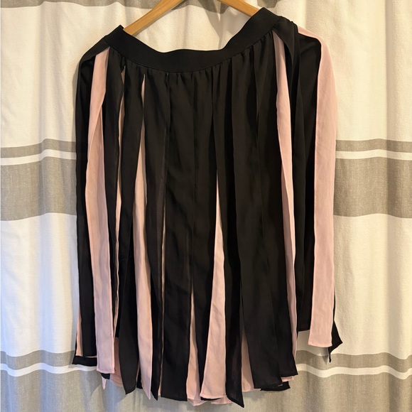 Small Kenneth Cole Reaction fringe skirt - Picture 4 of 5